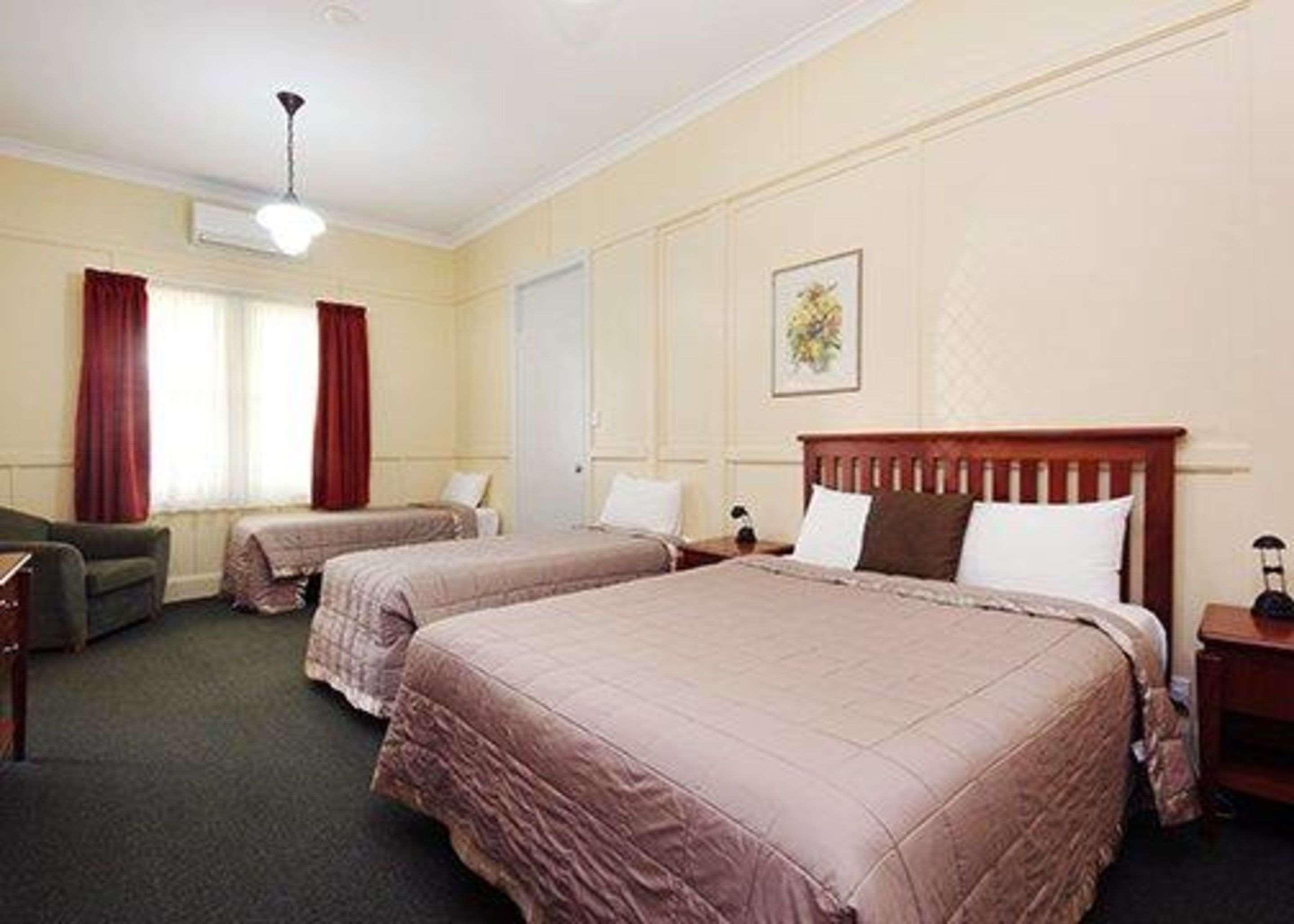 Quality Inn Grafton Eksteriør billede